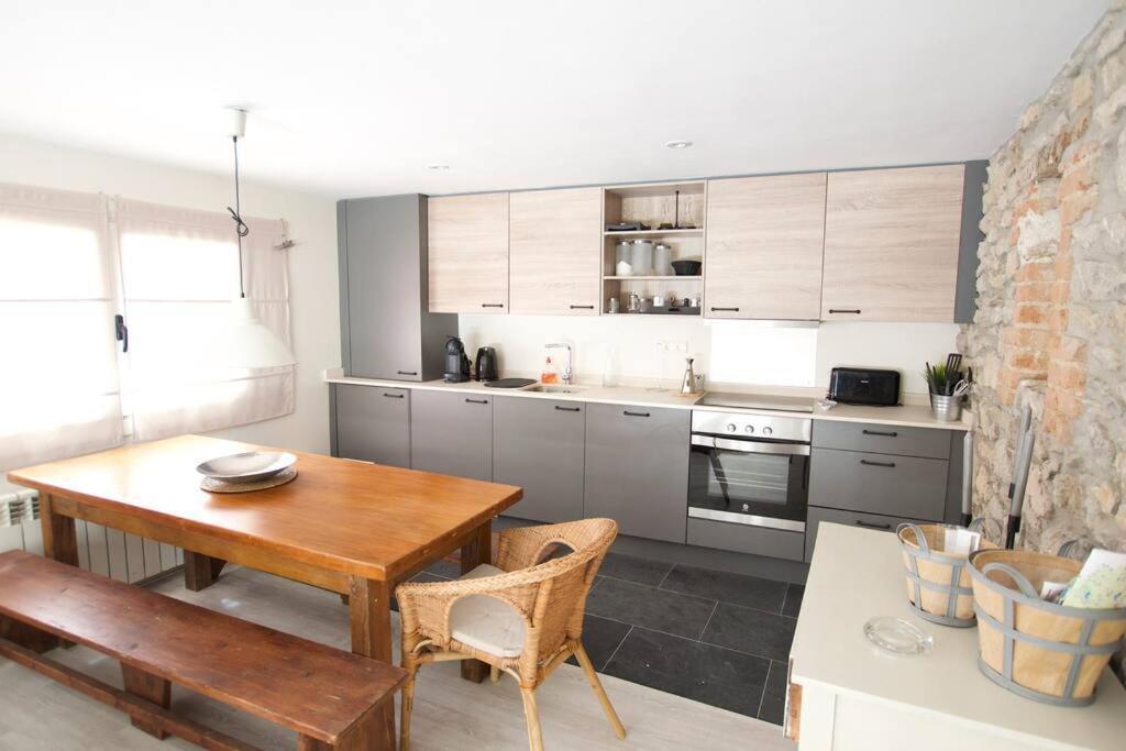 Apartament Central Amb Terrassa Alp Extérieur photo