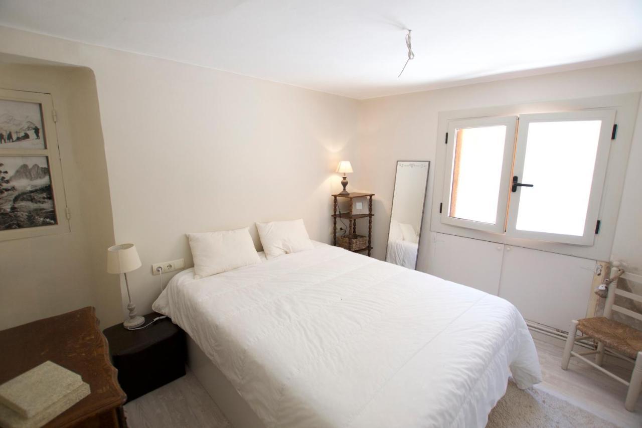 Apartament Central Amb Terrassa Alp Extérieur photo